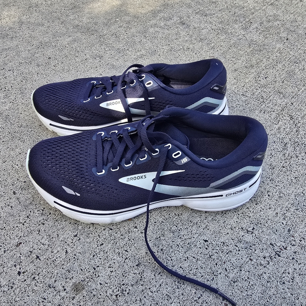 Brooks Ghost 15 road-running shoes